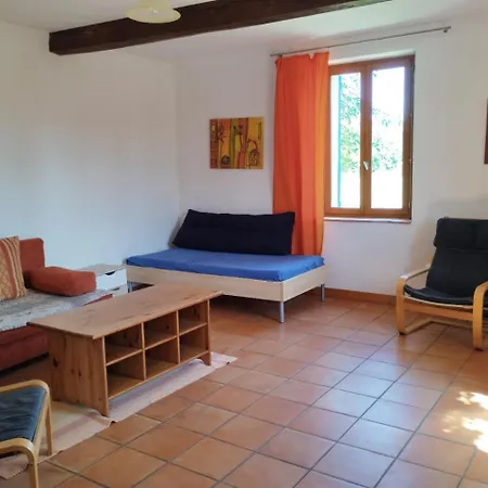Perissee, Le Grand Apartman *